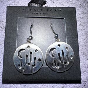 SECRET BOX CACTUS SOUTHWEST STYLE BOHO Women's Silver EARRINGS PIERCED